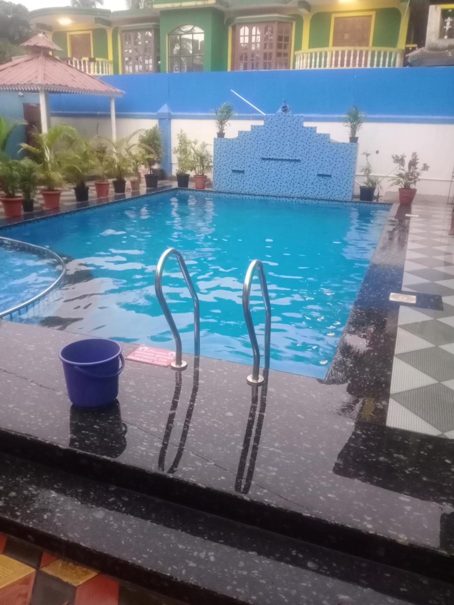 Appartement Blue rays à Calangute Extérieur photo